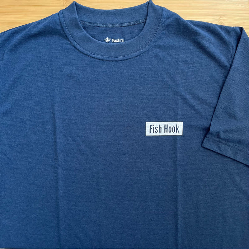 Load image into Gallery viewer, 【Foxfire × Fish Hook 】コラボ Tシャツ (限定ステッカー付き) /【Foxfire × Fish Hook 】C-SHIELD Tee(limited sticker)