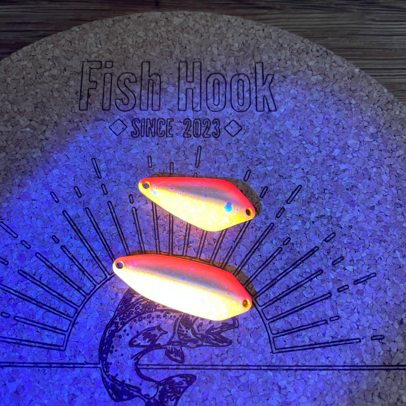 Load image into Gallery viewer, 完売御礼🙇♂️🙇♀️【Fish Hook 別注】プリズムデザイン ストライクダディ3.5g & バディマミィ2.5g /【Fish Hook special order】 PRISM DESIGN STRIKE DADDY 3.5g & BUDDY MOMMY 2.5g